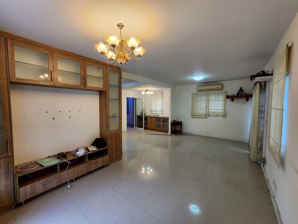 ขายบ้านมหาชัย สมุทรสาคร : บ้านเดี่ยว โครงการพฤกษาวิลเลจ 6 พระราม 2 - บางขุนเทียนชายทะเล บ้านพร้อมอยู่ ทำเลหน้าสวน ขนาด 50 ตารางวา 3 ห้องนอน ตำบลพันท้ายนรสิงห์ อำเภอเมืองสมุทรสาคร จังหวัดสมุทรสาคร