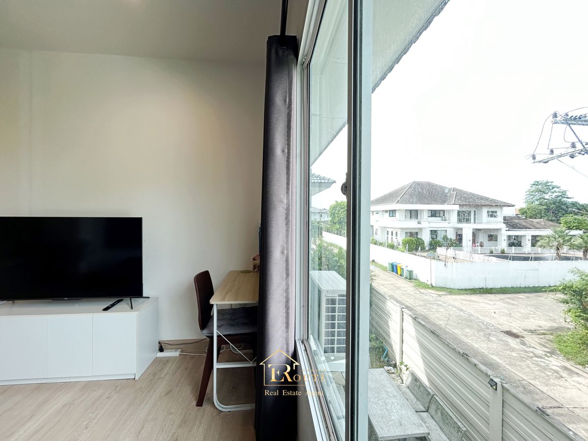 For SaleHousePathum Thani,Rangsit, Thammasat : Twin house for sale, The Platon Chaeng Wattana-Ratchaphruek, 44.9 sq.w., behind the road near 345 Bang Khu Temple, Pathum Thani Temple