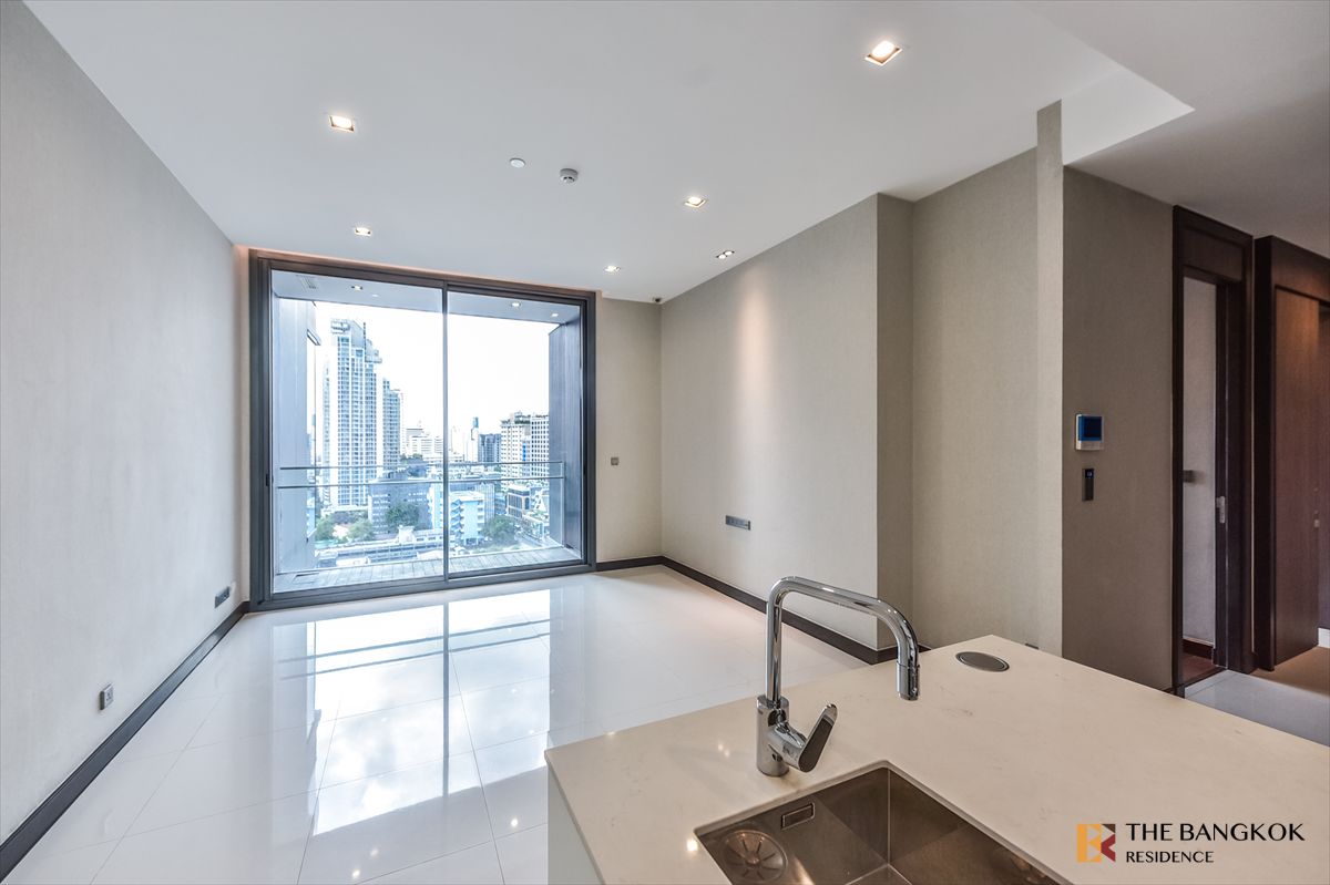 For SaleCondoNana, North Nana,Sukhumvit13, Soi Nana :   🔥 Luxury Unit Available Now! 🔥 Q1 Sukhumvit, Ultra Luxury near BTS nana 