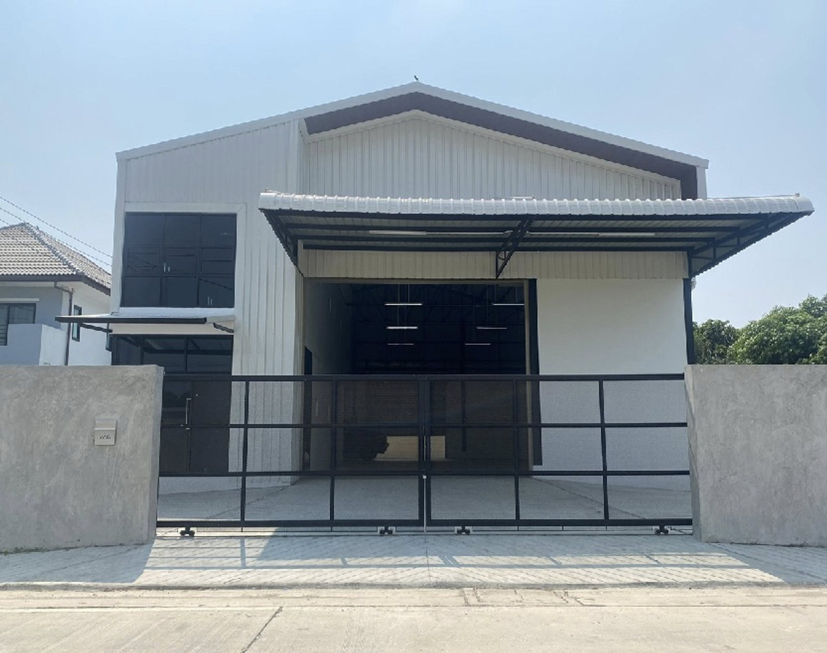 For RentWarehouseNonthaburi, Bang Yai, Bangbuathong : For Rent to rent a warehouse with an office with a room in Bang Yai area, Soi Wat Ton Ruea Rural Road, B.E. 5014 / new construction / Usable area of ​​408 square meters, not including the external parking space, very good location