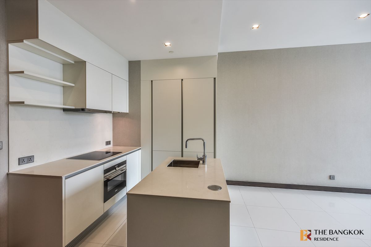 For SaleCondoNana, North Nana,Sukhumvit13, Soi Nana :   🔥 Luxury Unit Available Now! 🔥 Q1 Sukhumvit, Ultra Luxury near BTS nana 