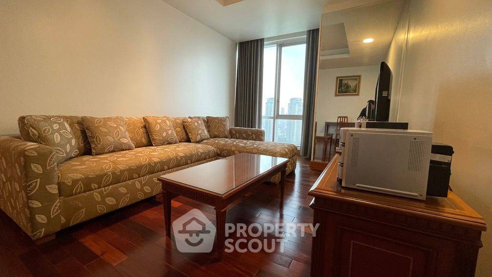 For RentCondoSathorn, Narathiwat : 2-BR Serviced Apt. near BTS Saint Louis
