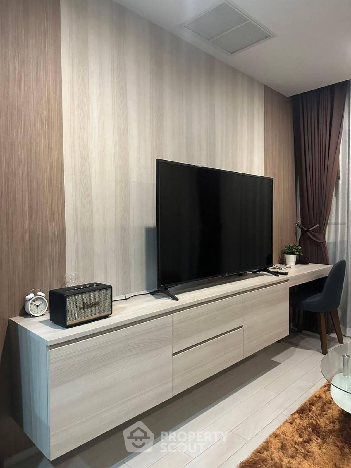 For RentCondoWitthayu, Chidlom, Langsuan, Ploenchit : 1-BR Condo at Noble Ploenchit near BTS Phloen Chit