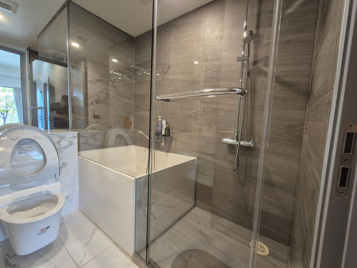 For SaleCondoSukhumvit, Asoke, Thonglor : For sell  2 bedroom conbined unit 95.16sq.m 