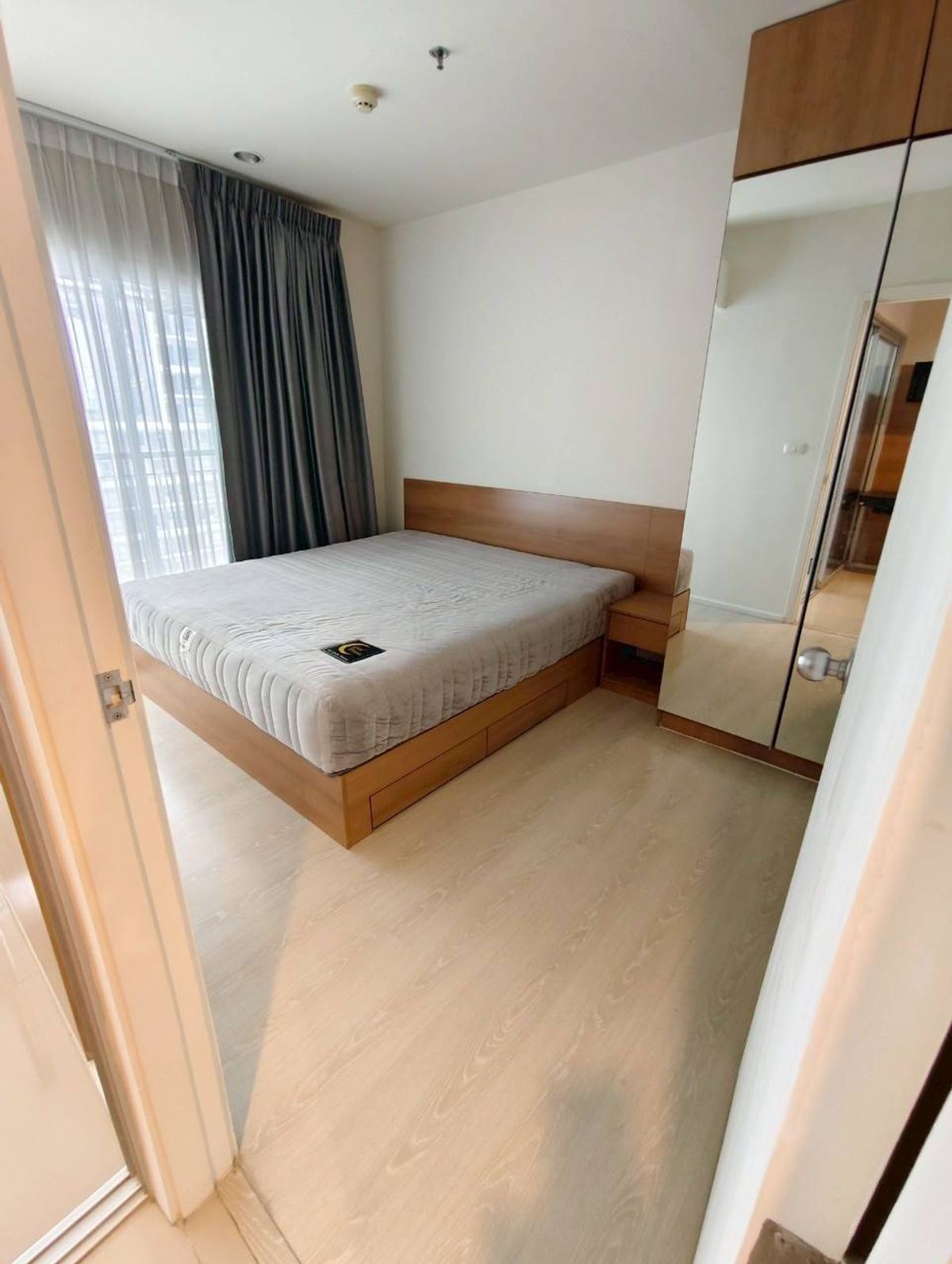 For RentCondoRama9, Petchburi, RCA : Rent Aspire Rama 9