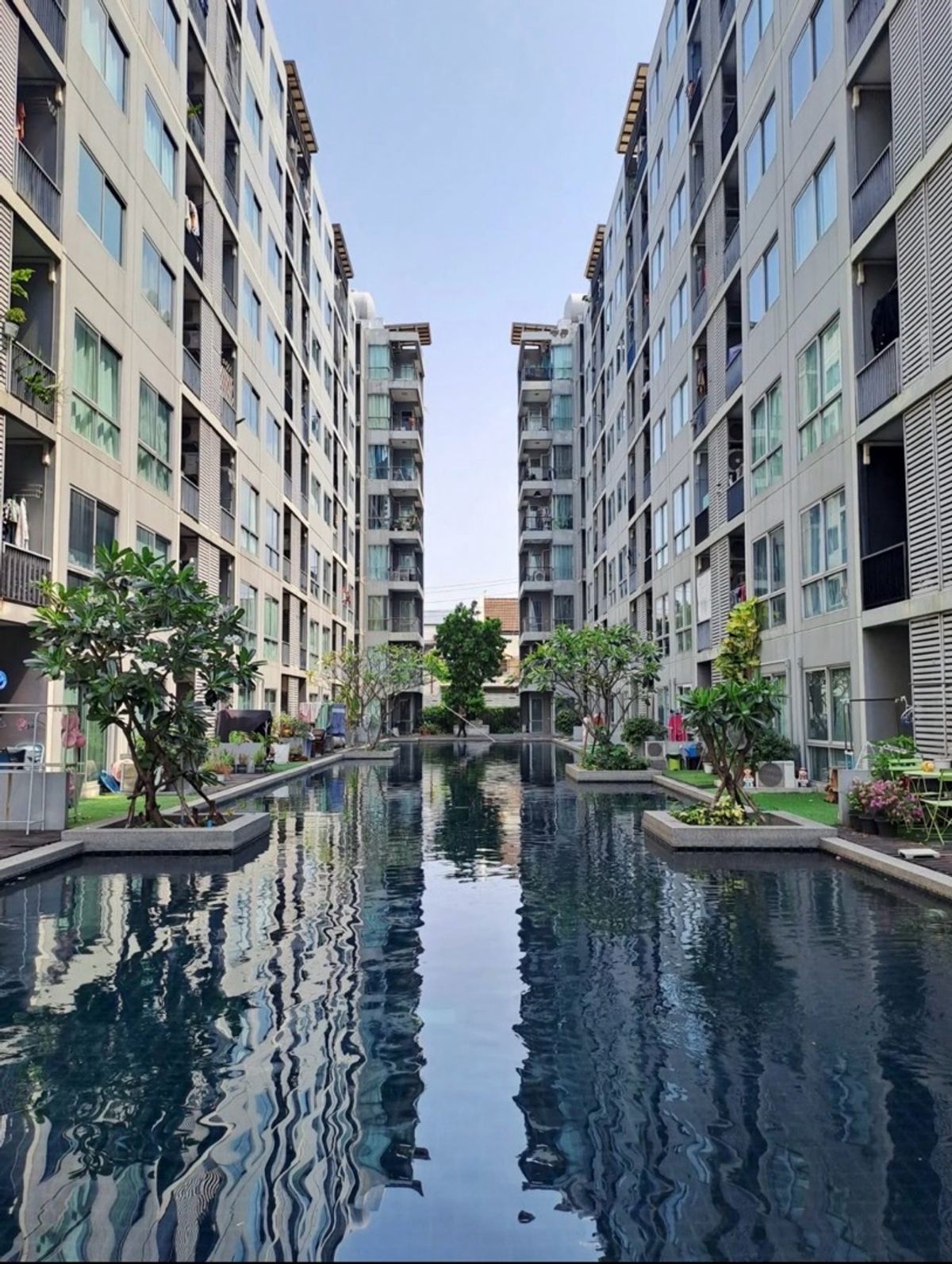 ขายคอนโดรัชดา ห้วยขวาง : ขายคอนโด Aspace Play สุทธิสาร | คอนโดใกล้ MRT สุทธิสาร ขนาดใหญ่ 77 ตร.ม. | 2 ห้องนอน 2 ห้องน้ำ พร้อมอยู่ ทำเลทอง เลขมงคล อยู่แล้วรวย เพียง 3.7 ล้าน