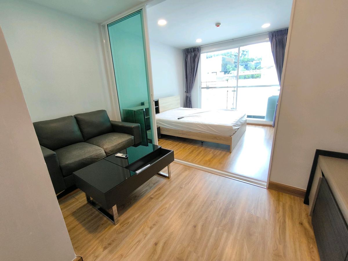 ให้เช่าคอนโดอ่อนนุช อุดมสุข : For rent / ให้เช่า คอนโด Le Crique Sukhumvit 64/2 📍ชั้น 5  เฟอร์นิเจอร์ +เครื่องใช้ไฟฟ้า ครบพร้อมอยู่ ใกล้ BTS ปุณณวิถี