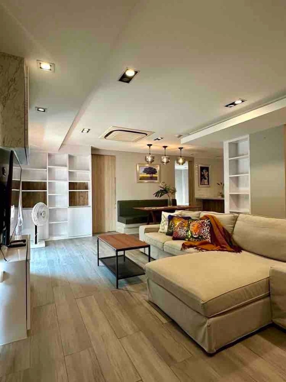 CondoRama9, Petchburi, RCA : Newly renovated condo for sale Brighton Place Soonvijai Thonglor 3 brs