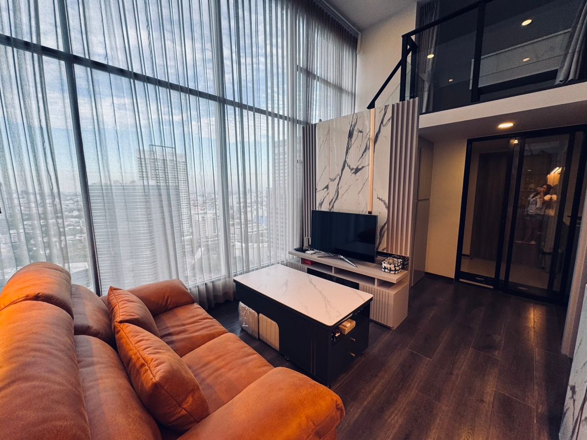 For RentCondoKasetsart, Ratchayothin : Rent Knightsbridge Space Ratchayothin Duplex.