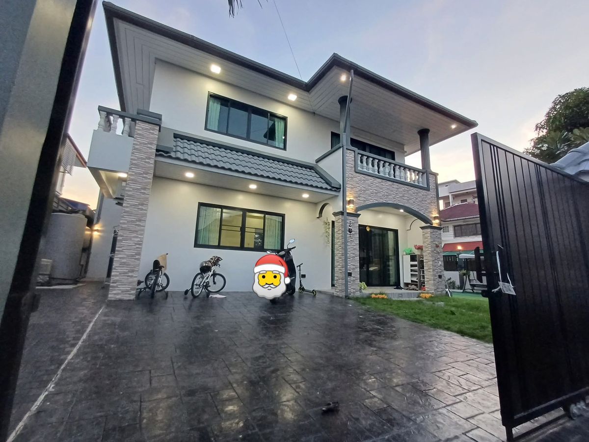 For RentHouseLadkrabang, Suwannaphum Airport : 🏡 Rent a new Renovate single house, ready to stay! 📍 Chaloem Phrakiat Rama 9 Soi 54 - Village of Than Thong
