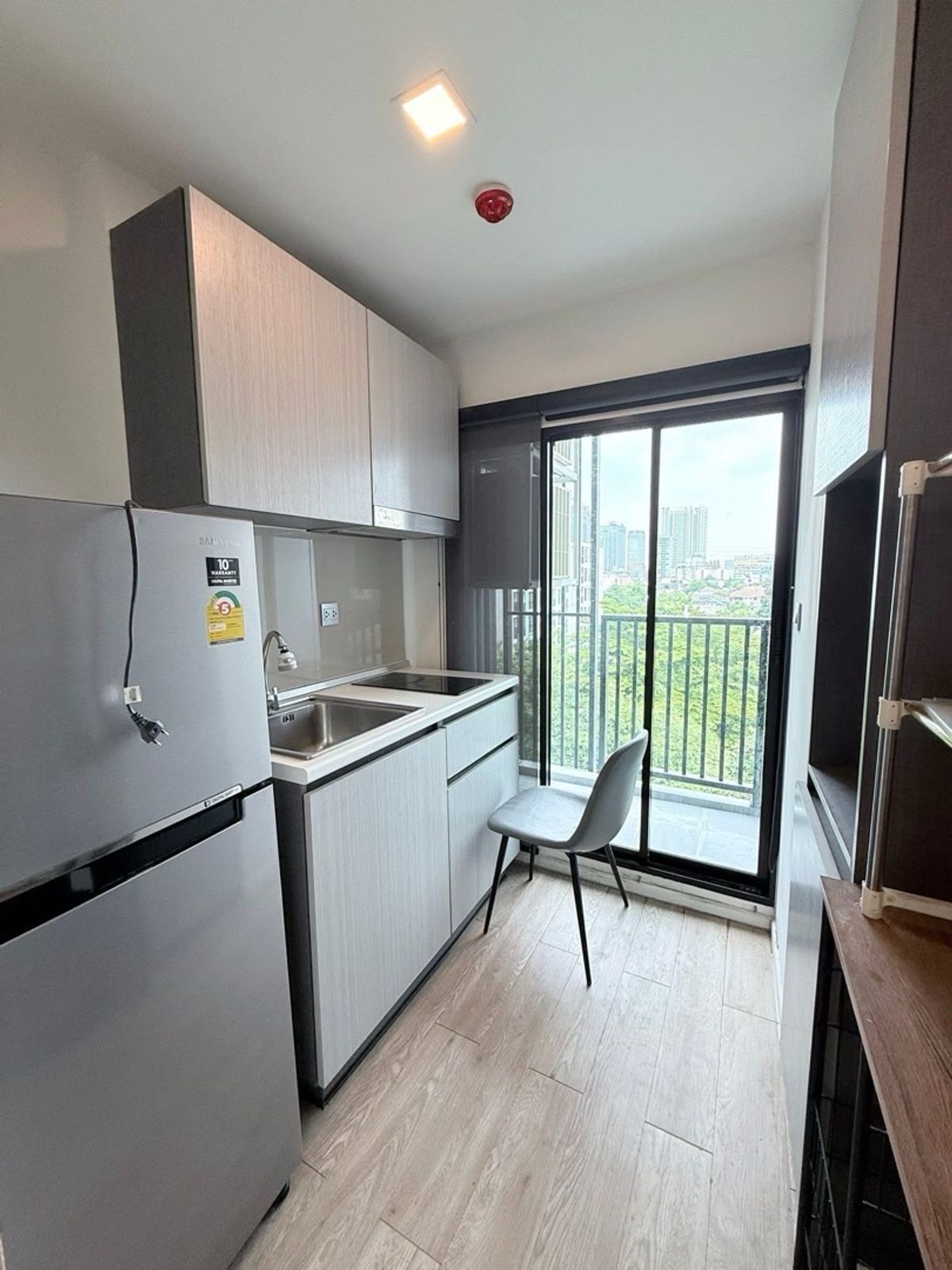 For SaleCondoLadprao, Central Ladprao : 🏙️ atmoz Ladprao 15 - Condo with tenants Start receiving income immediately!