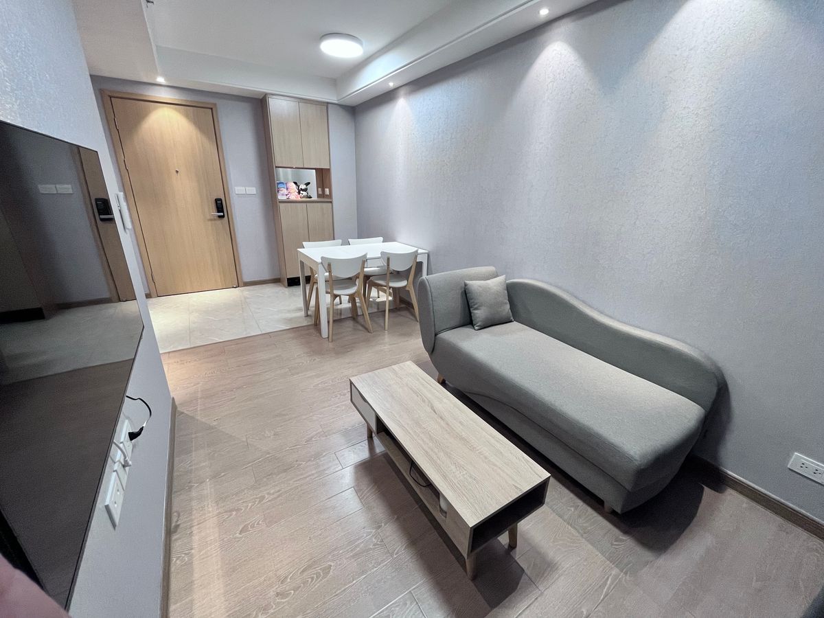 For RentCondoSathorn, Narathiwat : Rent Regal Condo on the Narathiwat Rajanagarindra Road, near BTS Chong Nonsi & Amp; BRT Chan Road
