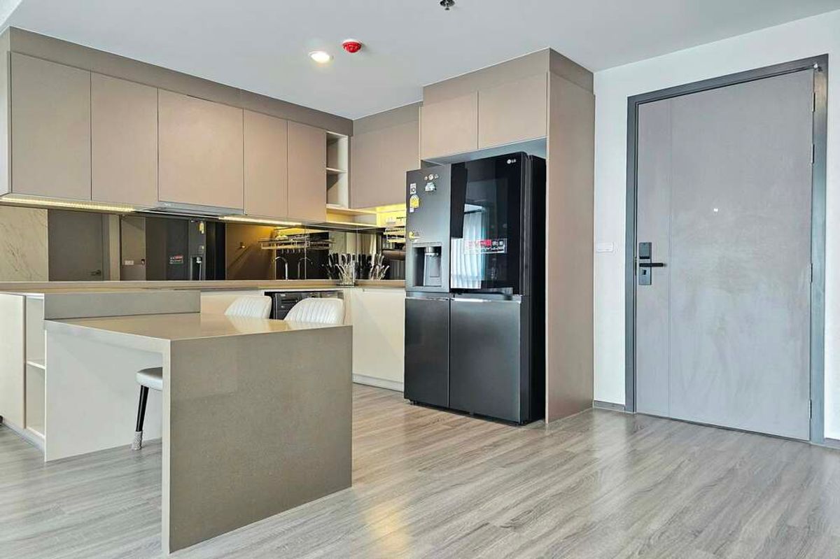 For SaleCondoSiam Paragon ,Chulalongkorn,Samyan : 🔥 For Sale !!🔥 Code C20250600079..........Ideo Chula - Samyan, 2 bedroom, 2 bathroom, Modern style, furnished, Special Deal!!📣📣