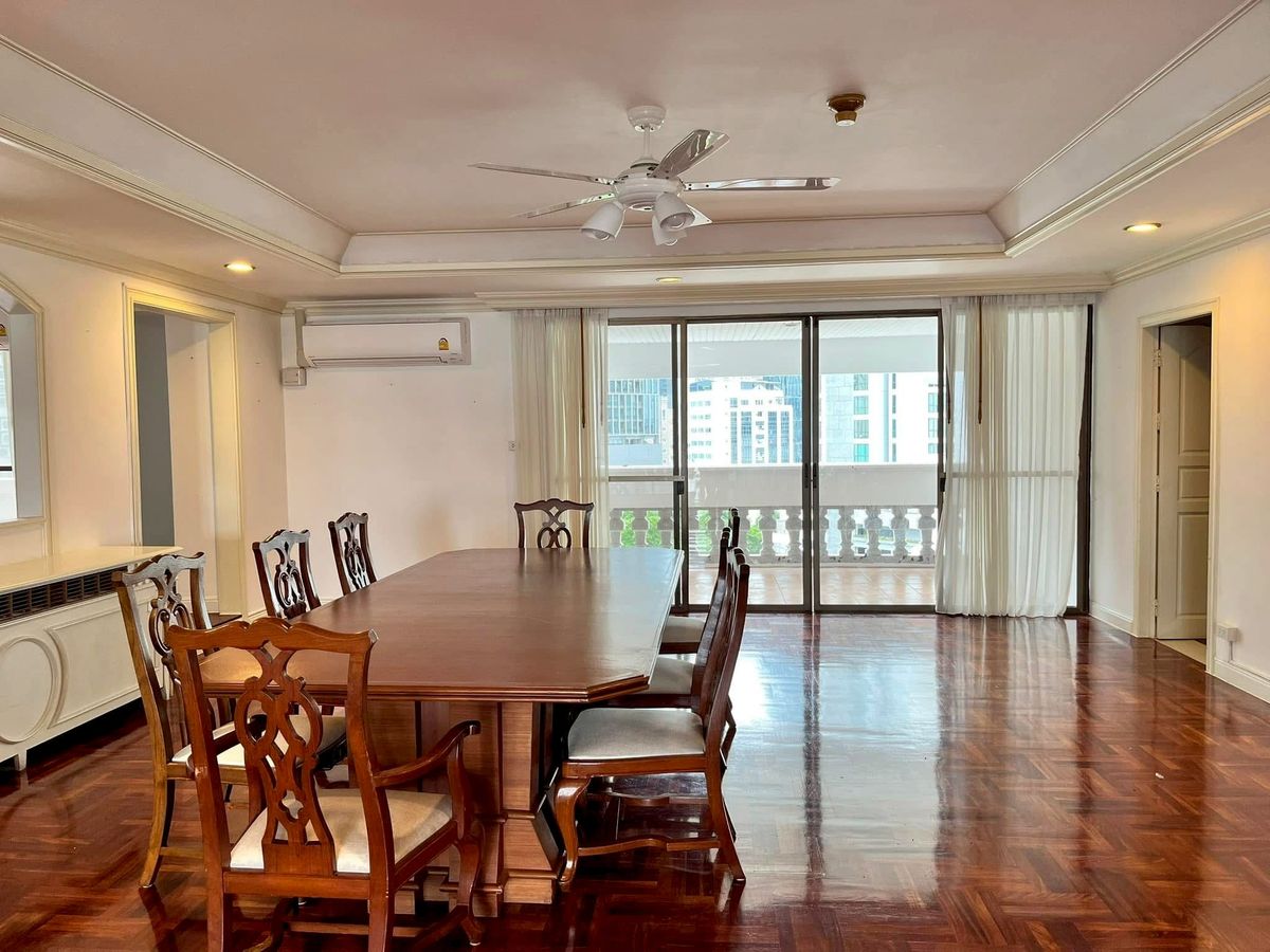 ให้เช่าคอนโดสุขุมวิท อโศก ทองหล่อ :  ♦ Spacious Room ♦ ขนาด 380.00 ตร.ม. | 3 ห้องนอน 4 ห้องน้ำ | ใกล้ BTS พร้อมพงษ์