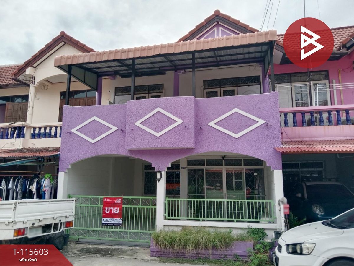 For SaleTownhomePattaya, Bangsaen, Chonburi : Townhouse for sale Eastern Land Village, Chon Buri (Eastern Land City) is ready to move in.