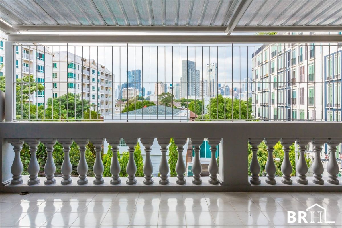 For RentTownhomeSathorn, Narathiwat : Spacious 4-Storey Townhome in the Heart of Sathorn – Prime Central Location