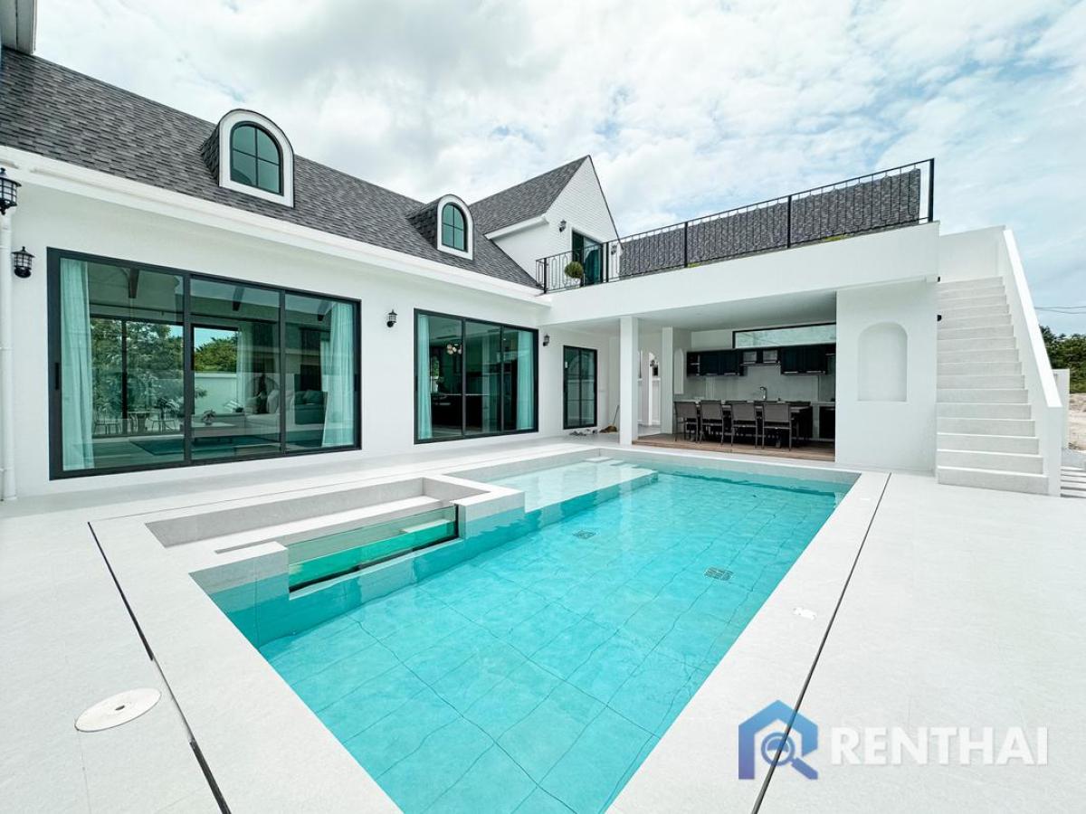 For SaleHousePattaya, Bangsaen, Chonburi : Best Investment pool villa at Castle Hills Pattaya