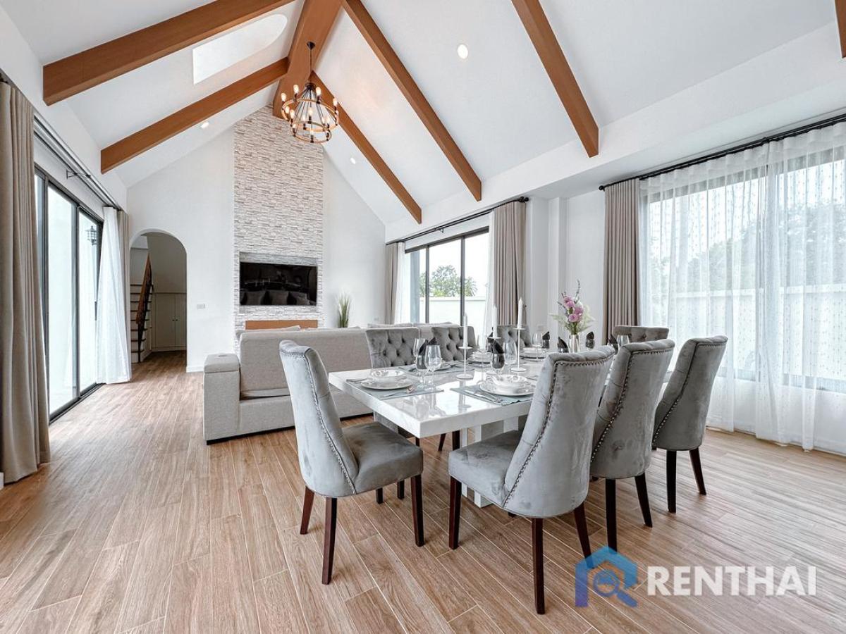 For SaleHousePattaya, Bangsaen, Chonburi : Best Investment pool villa at Castle Hills Pattaya