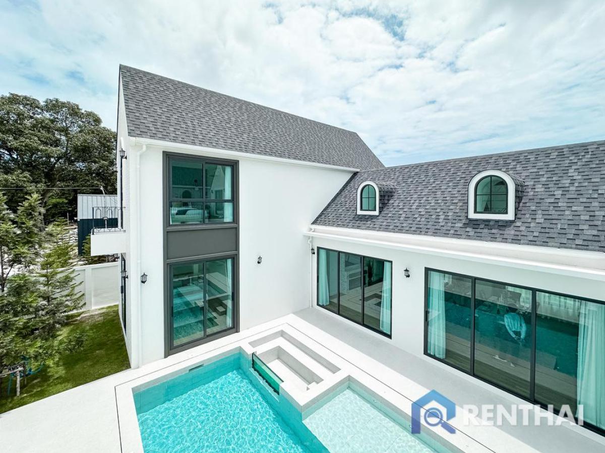 For SaleHousePattaya, Bangsaen, Chonburi : Best Investment pool villa at Castle Hills Pattaya