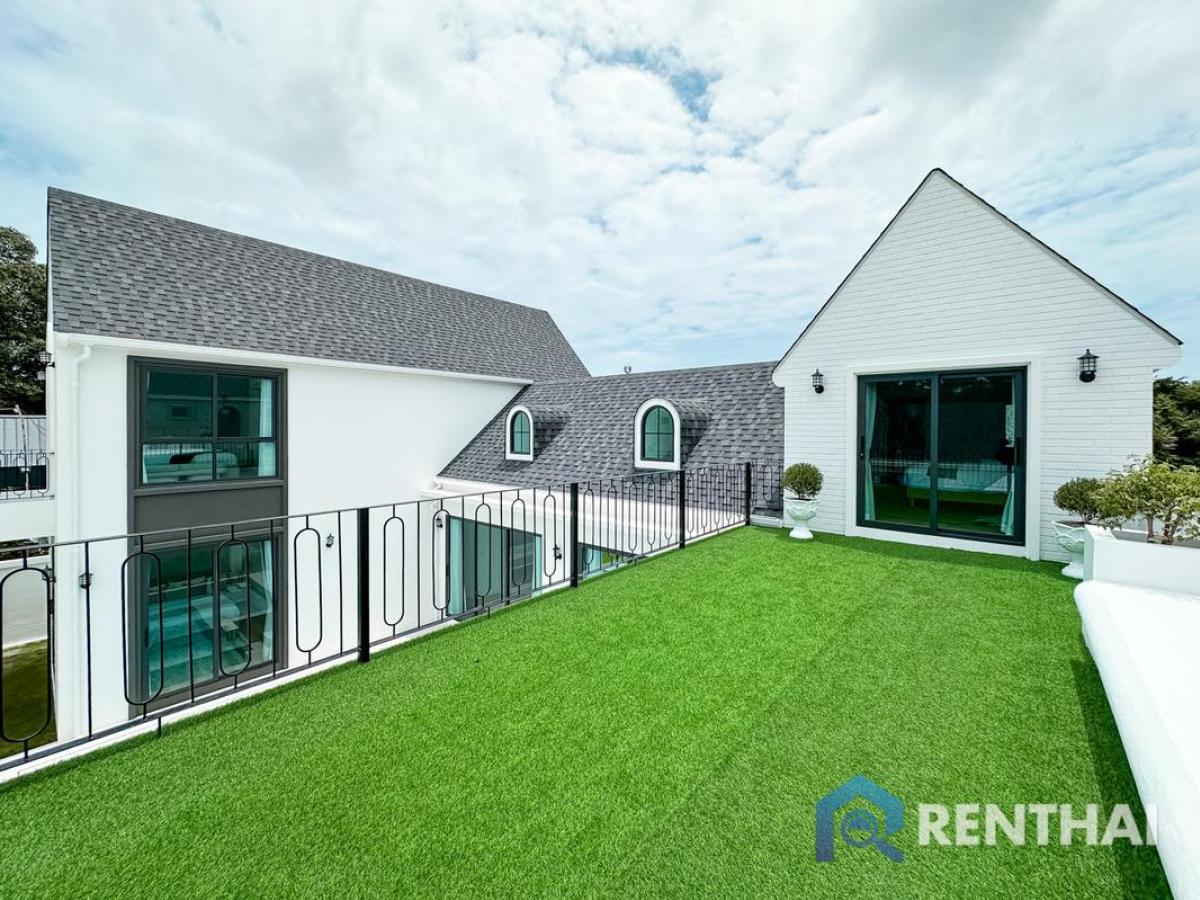 For SaleHousePattaya, Bangsaen, Chonburi : Best Investment pool villa at Castle Hills Pattaya