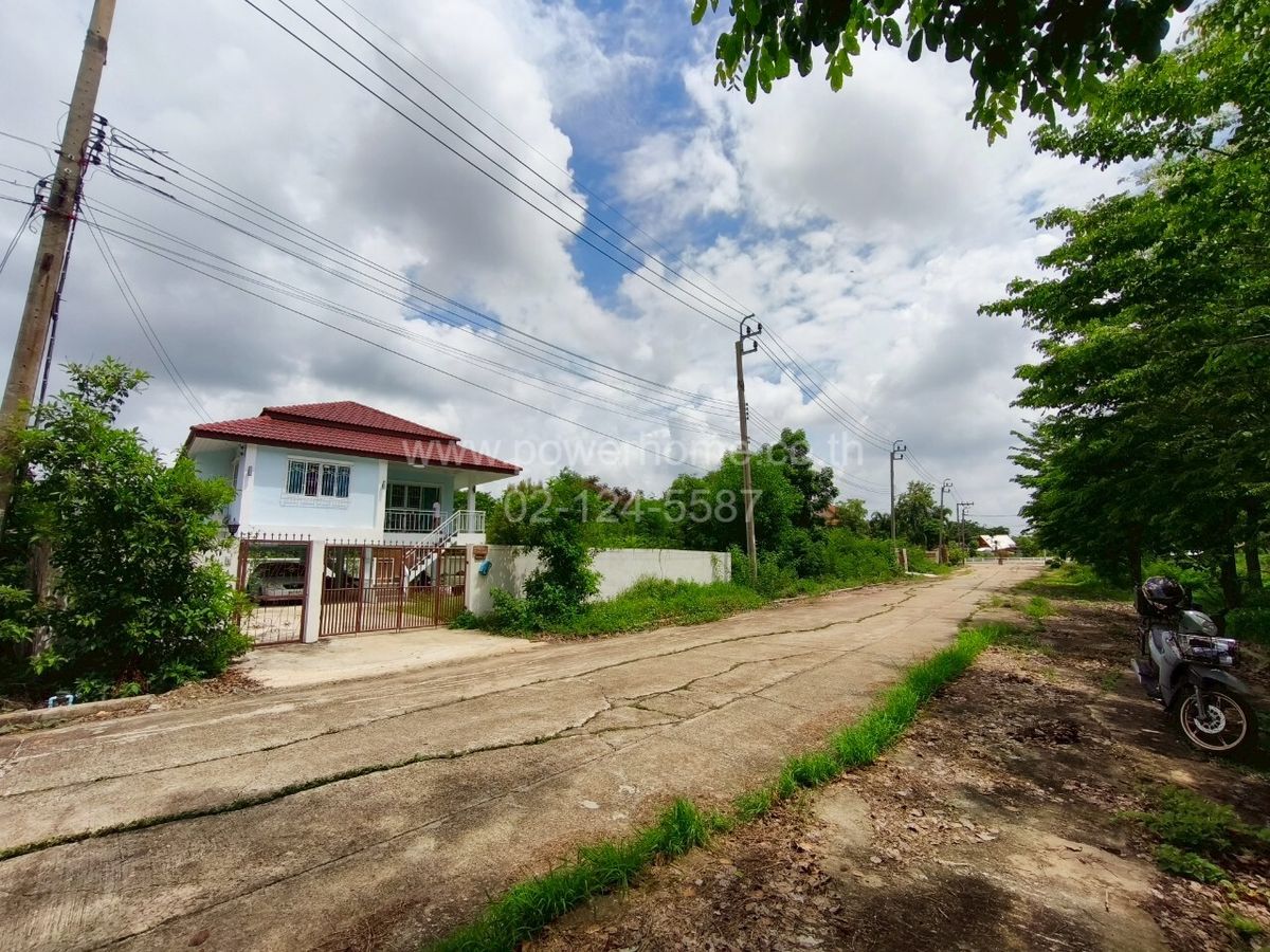 For SaleHouseNakhon Pathom : Ban Suan Ek, Bang Len Road, Bang Len Subdistrict, Bang Len District, Nakhon Pathom Province