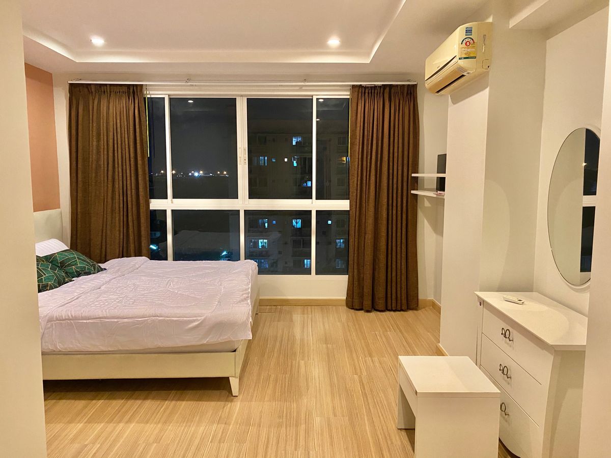For SaleCondoLadprao101, Happy Land, The Mall Bang Kapi : SALE with Tenancy !!  Selling with the rental of Happy Condo Lat Phrao 101, 2 bedrooms, 2 bathrooms, fir+complete electrical appliances.