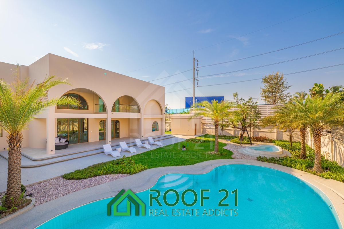 ขายพัทยา บางแสน ชลบุรี สัตหีบ : Luxury Pool Villa for Sale | Prime Location Near Highway No.7 , Big land of 1,700 Sq.M. 