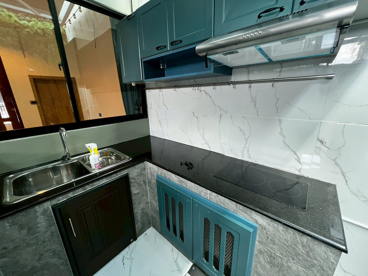 ให้เช่าทาวน์โฮมนนทบุรี บางใหญ่ บางบัวทอง : ทาวน์โฮม หลังมุม พื้นกระเบื้องอย่างดี ติด Lotus นอร์ท ราชพฤกษ์ 3ห้องนอน 3ห้องน้ำ บิ้วอินสวย 