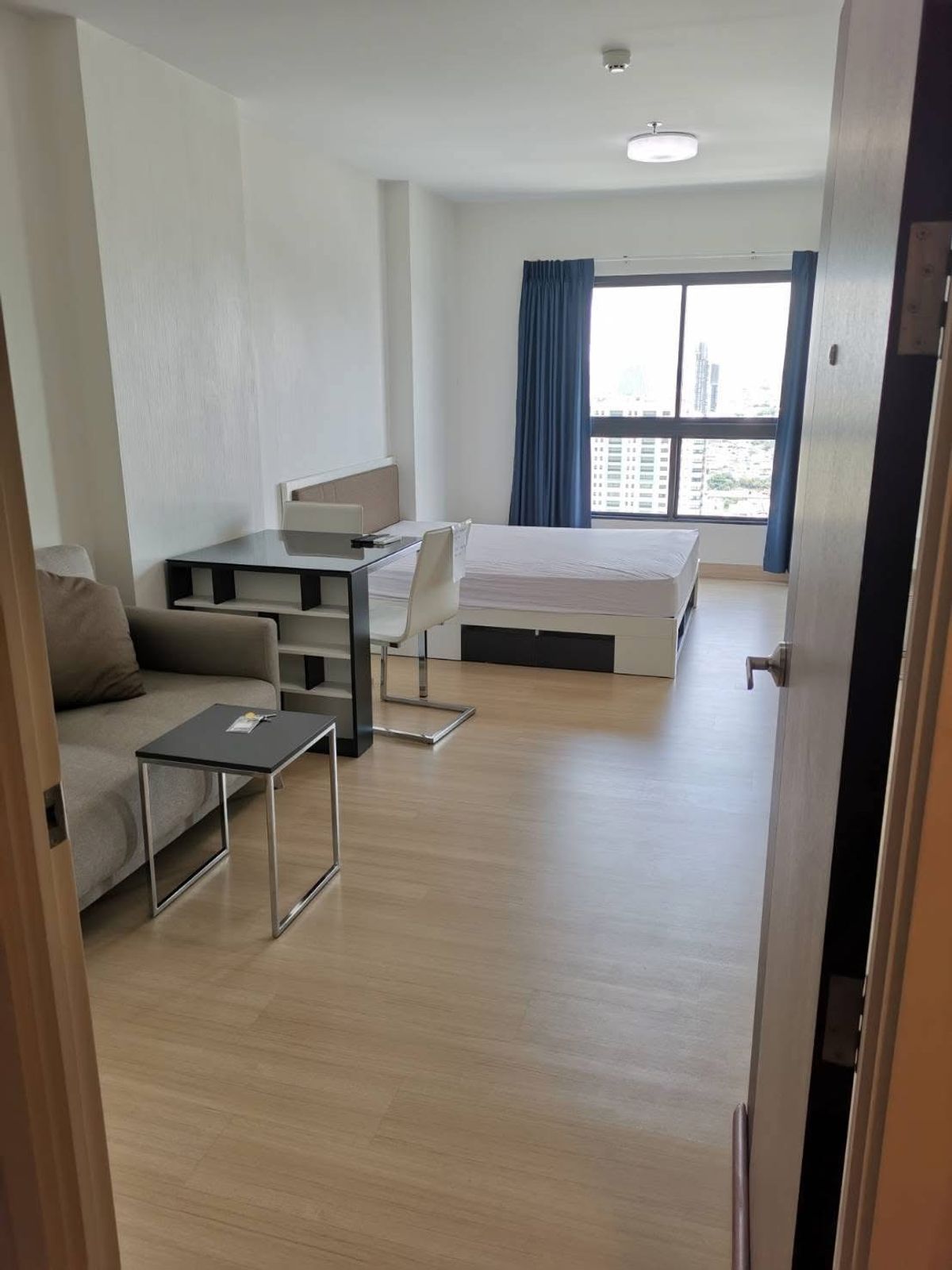 For RentCondoThaphra, Talat Phlu, Wutthakat : Rent 🩵 Supalai Loft Talat Phlu Station (Supalai Loft, Talat Phlu Station). Interested in adding LINE @goorooCondo (with @)