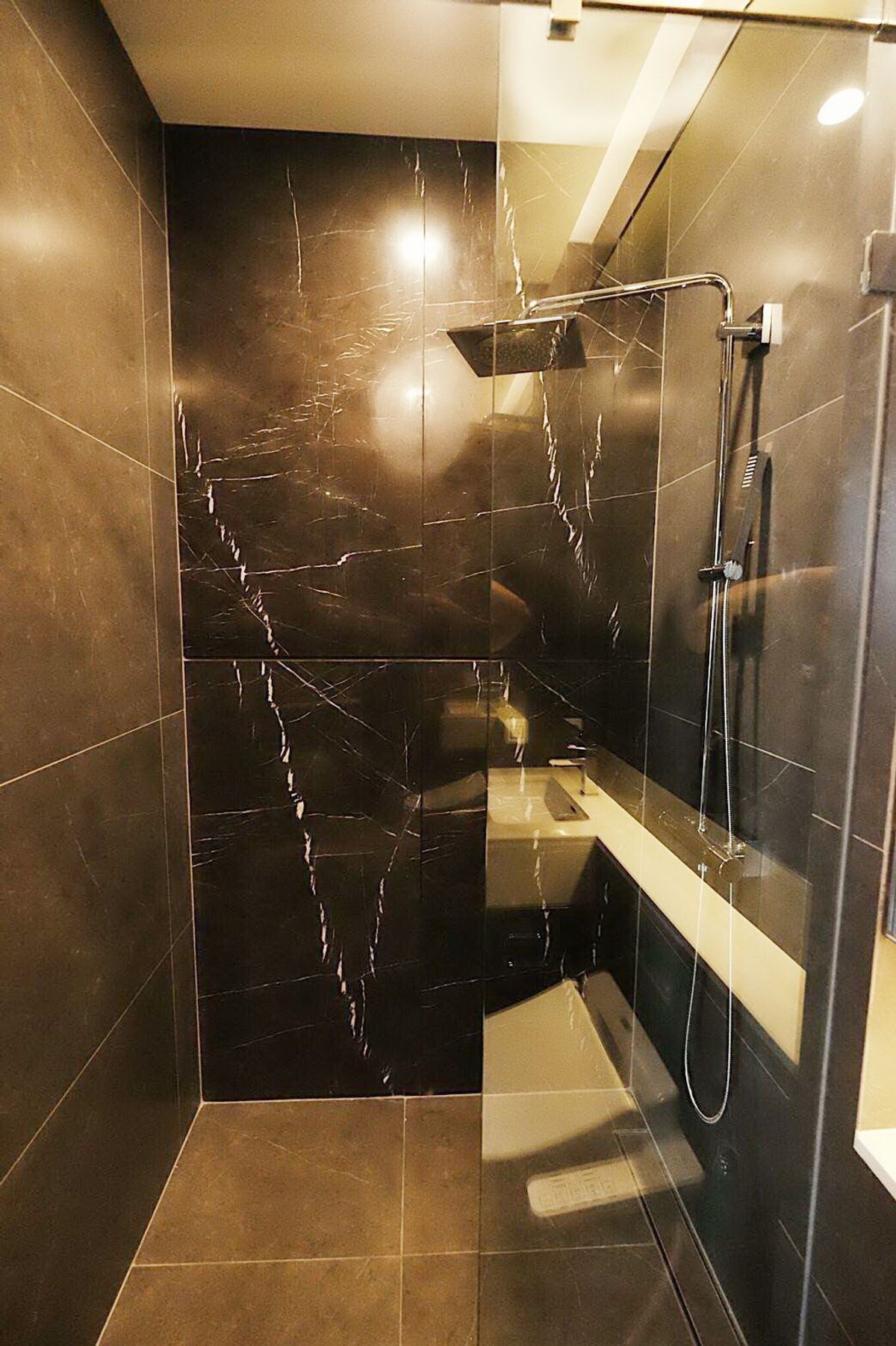 For RentCondoRama9, Petchburi, RCA : ✅ EASC103 ✅ Line : @p2nproperty