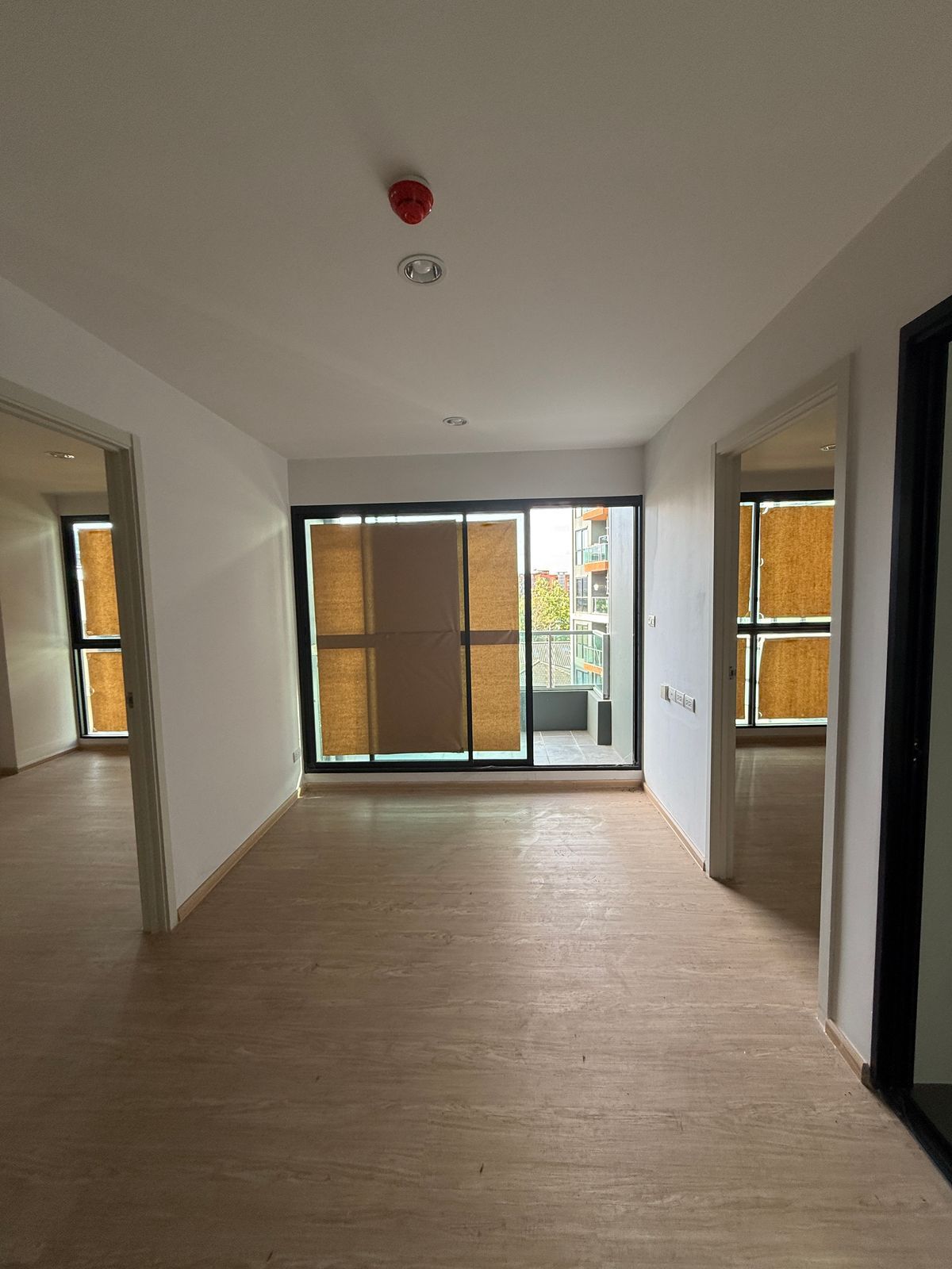For SaleCondoRatchadapisek, Huaikwang, Suttisan : Sale New Unit The Excel Ratchada18 Pool View near MRT Sutthisan & MRT Huai khwang 8 mins.** TEL: 0863649888 / LINE: @751paggb