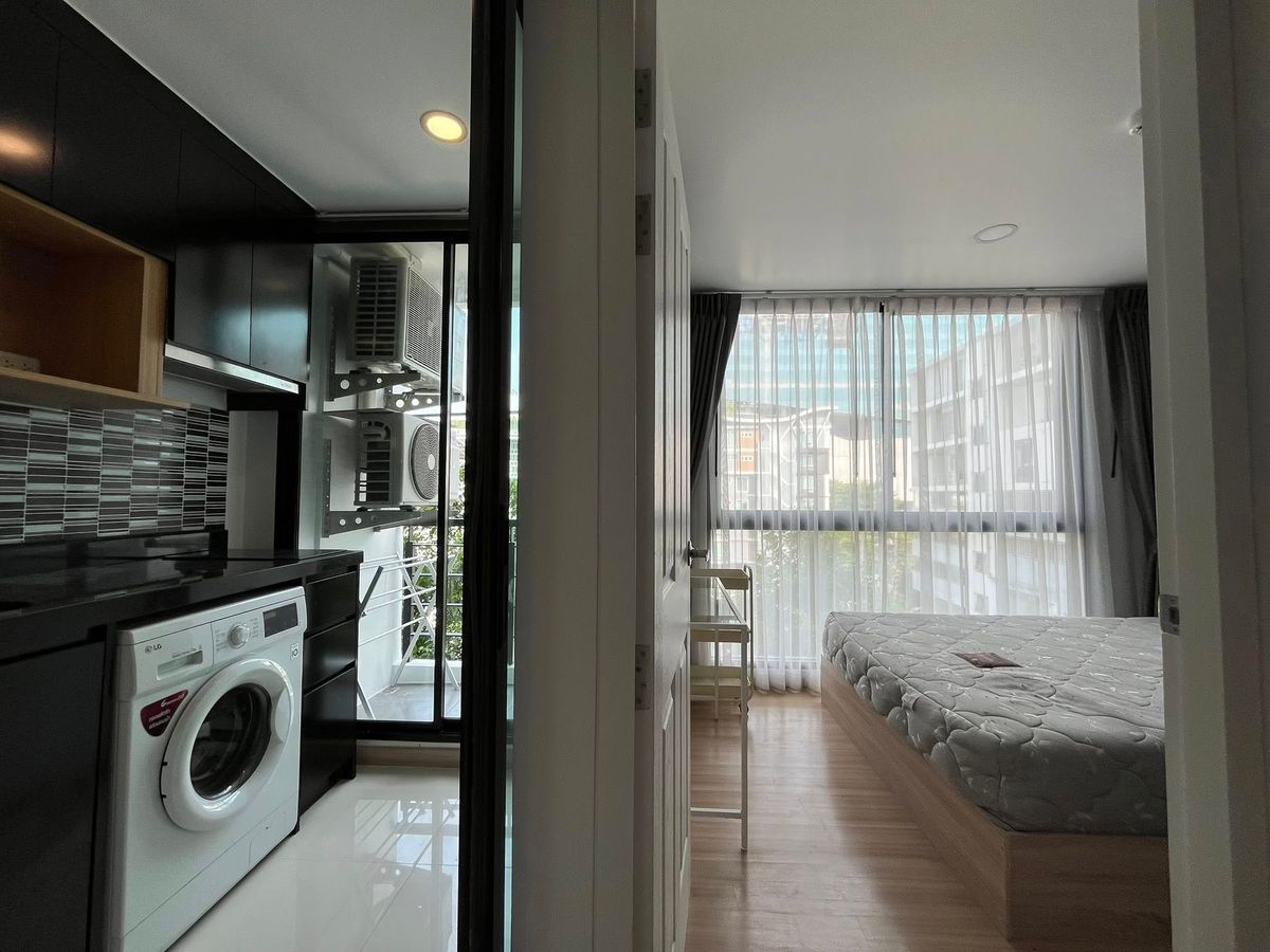 For RentCondoOnnut, Udomsuk : Condo for rent Chateau In Town Sukhumvit 64/1, only 230 meters near BTS Punnawithi