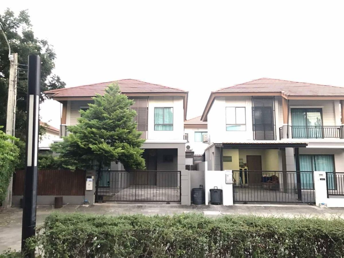 For RentHousePattanakan, Srinakarin : Detached house for rent! 38 SQW. @ Pruksa Ville 57 Soi Pattanakarn 44