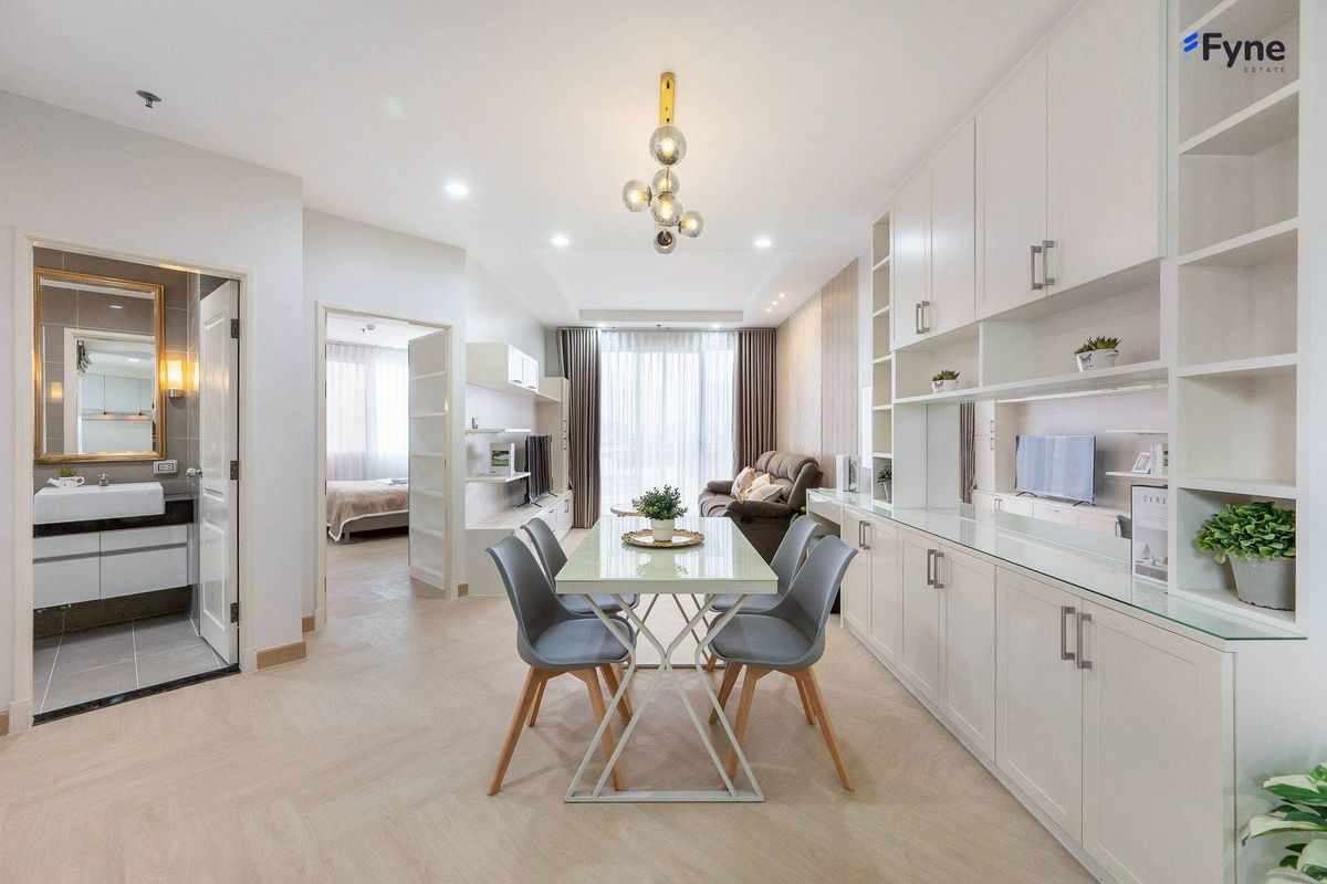 For SaleCondoRama9, Petchburi, RCA : Supalai Wellington, 2 Bedroom Luxurious Condo, near the BTS Cultural Center Private parking
