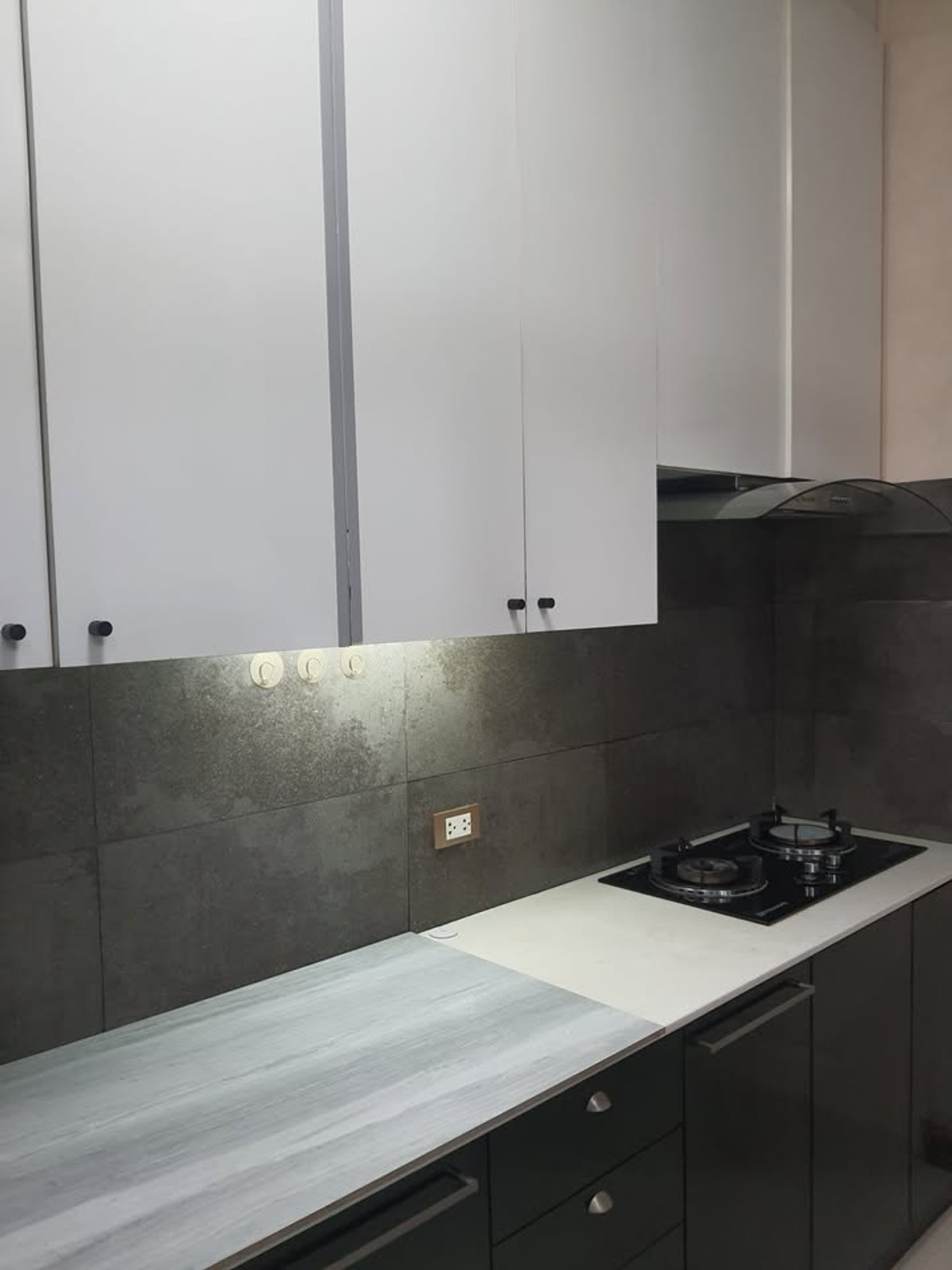 ให้เช่าบ้านแจ้งวัฒนะ เมืองทอง : ติด MRT ทาวน์โฮม 3 ชั้น หลังมุม ริมน้ำ ตรงข้ามเซนทรัลแจ้งวัฒนะ เหมาะทำออฟฟิศ