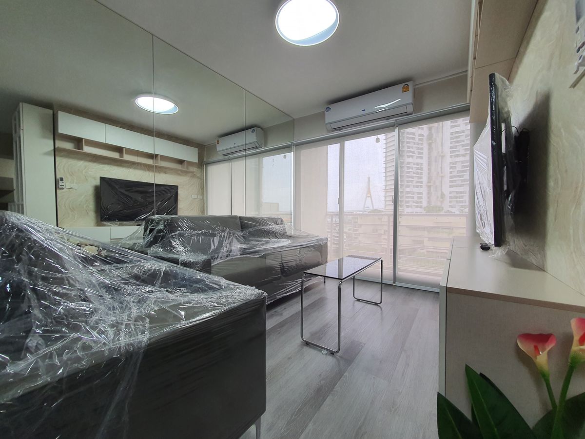 For SaleCondoRama3 (Riverside),Satupadit : Selling a renovated room+new decoration, SV. City Condo Rama 3, 2 bedrooms, 65 sqm. Floor 8, River View+Bridge