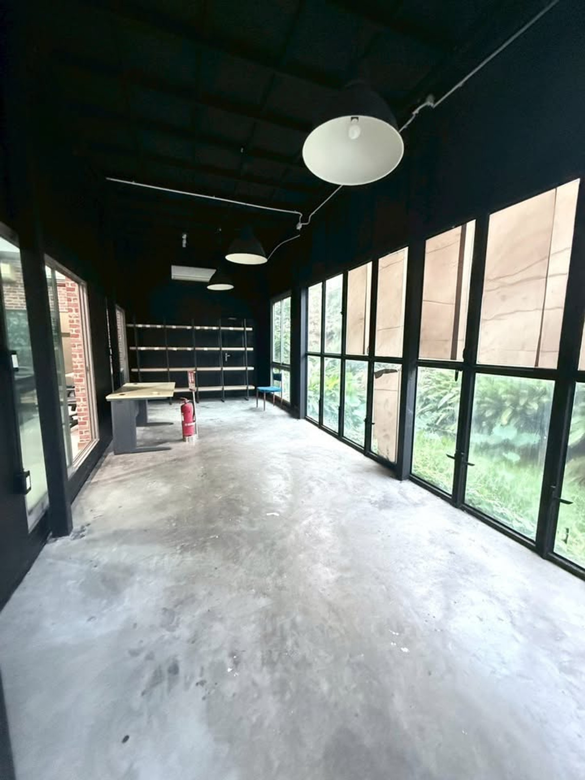 ให้เช่าบ้านแจ้งวัฒนะ เมืองทอง : ติด MRT ทาวน์โฮม 3 ชั้น หลังมุม ริมน้ำ ตรงข้ามเซนทรัลแจ้งวัฒนะ เหมาะทำออฟฟิศ