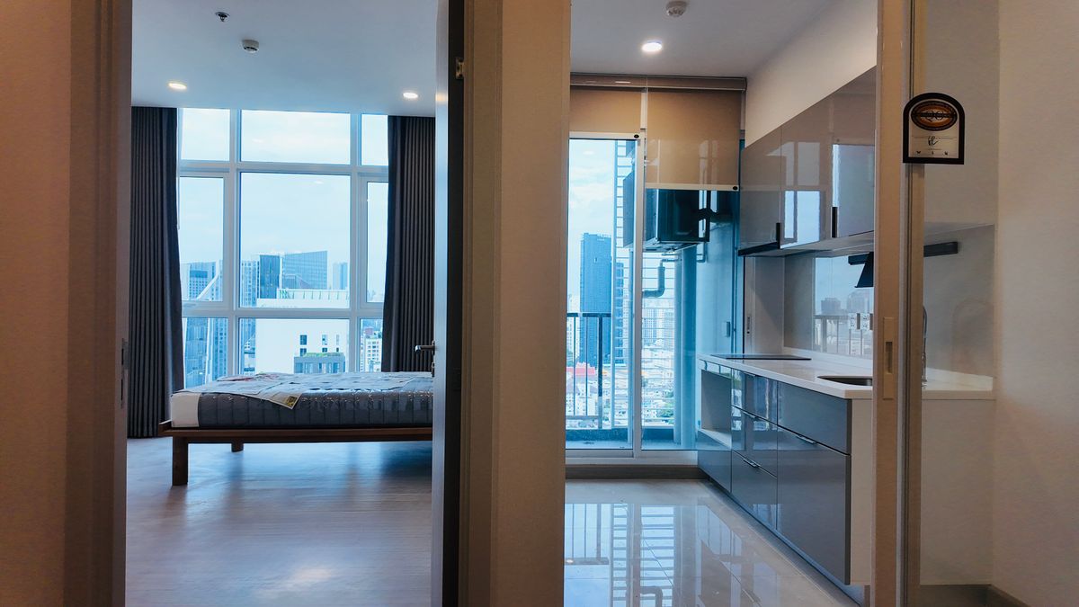 ขายคอนโดสยาม จุฬา สามย่าน : 🔥🔥 𝐅𝐎𝐑 𝐒𝐀𝐋𝐄 𝟏 𝐁𝐞𝐝𝐫𝐨𝐨𝐦  : 𝟔 𝐌𝐁!!, 𝟏 𝐁𝐞𝐝𝐫𝐨𝐨𝐦 𝐋𝐚𝐫𝐠𝐞 , 𝟒𝟐𝐬𝐪.𝐦. 🏮 恭喜发财 𝐁𝐞𝐬𝐭 𝐏𝐫𝐢𝐜𝐞 !! : 𝙎𝙪𝙥𝙖𝙡𝙖𝙞 𝙋𝙧𝙚𝙢𝙞𝙚𝙧 𝙎𝙞 𝙋𝙝𝙖𝙮𝙖 𝙎𝙖𝙢𝙮𝙖𝙣   ☎️ 𝟎𝟗𝟓-𝟗𝟒𝟏-𝟓𝟗𝟗𝟗