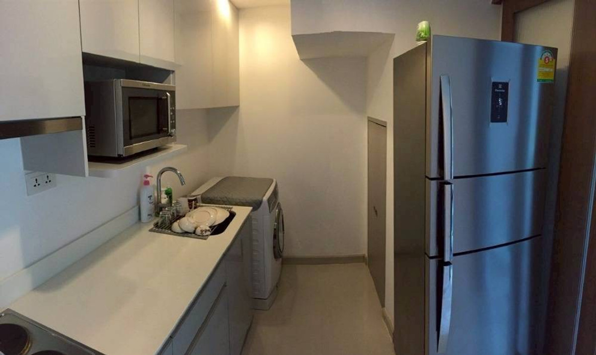 ให้เช่าคอนโดอ่อนนุช อุดมสุข : IDEO Mobi Sukhumvit (ไอดีโอ โมบิ สุขุมวิท) (Duplex 1bed2bath 60sqm)