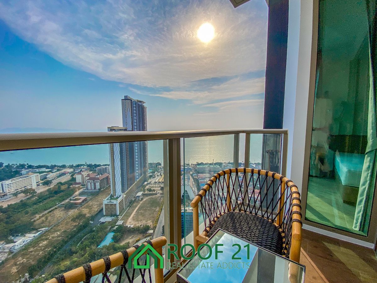 ให้เช่าคอนโดพัทยา บางแสน ชลบุรี สัตหีบ : For rent! The Riviera Ocean drive Sea view with Bathtub ,1Bedroom 1 Bathroom 