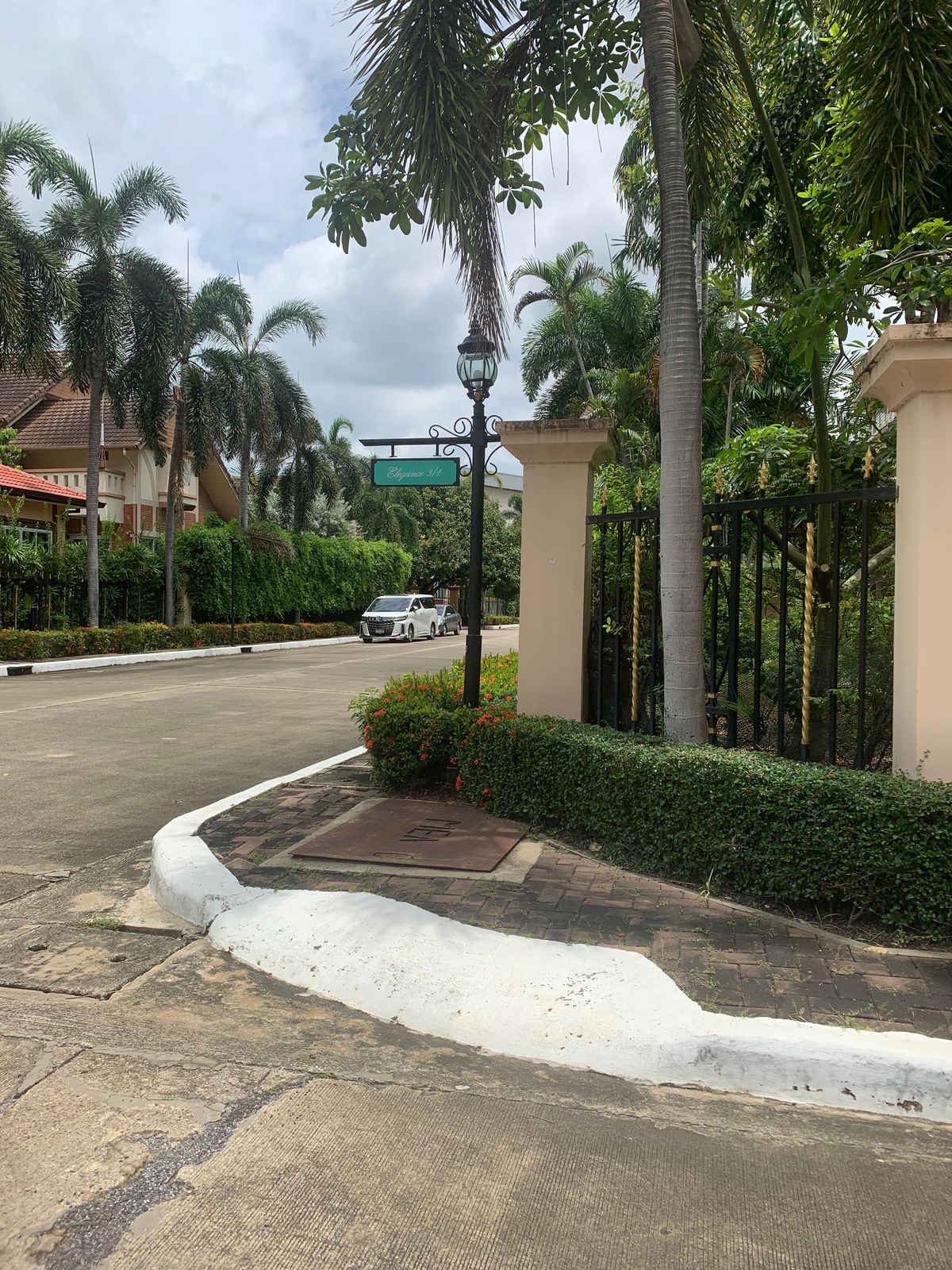 ขายบ้านพระราม 2 บางขุนเทียน : ขาย บ้านเดี่ยว ลัดดารมย์ อิลิแกนซ์ พระราม2 145 ตร.ว. 4นอน 5น้ำ แสมดำ บางขุนเทียน กรุงเทพฯ