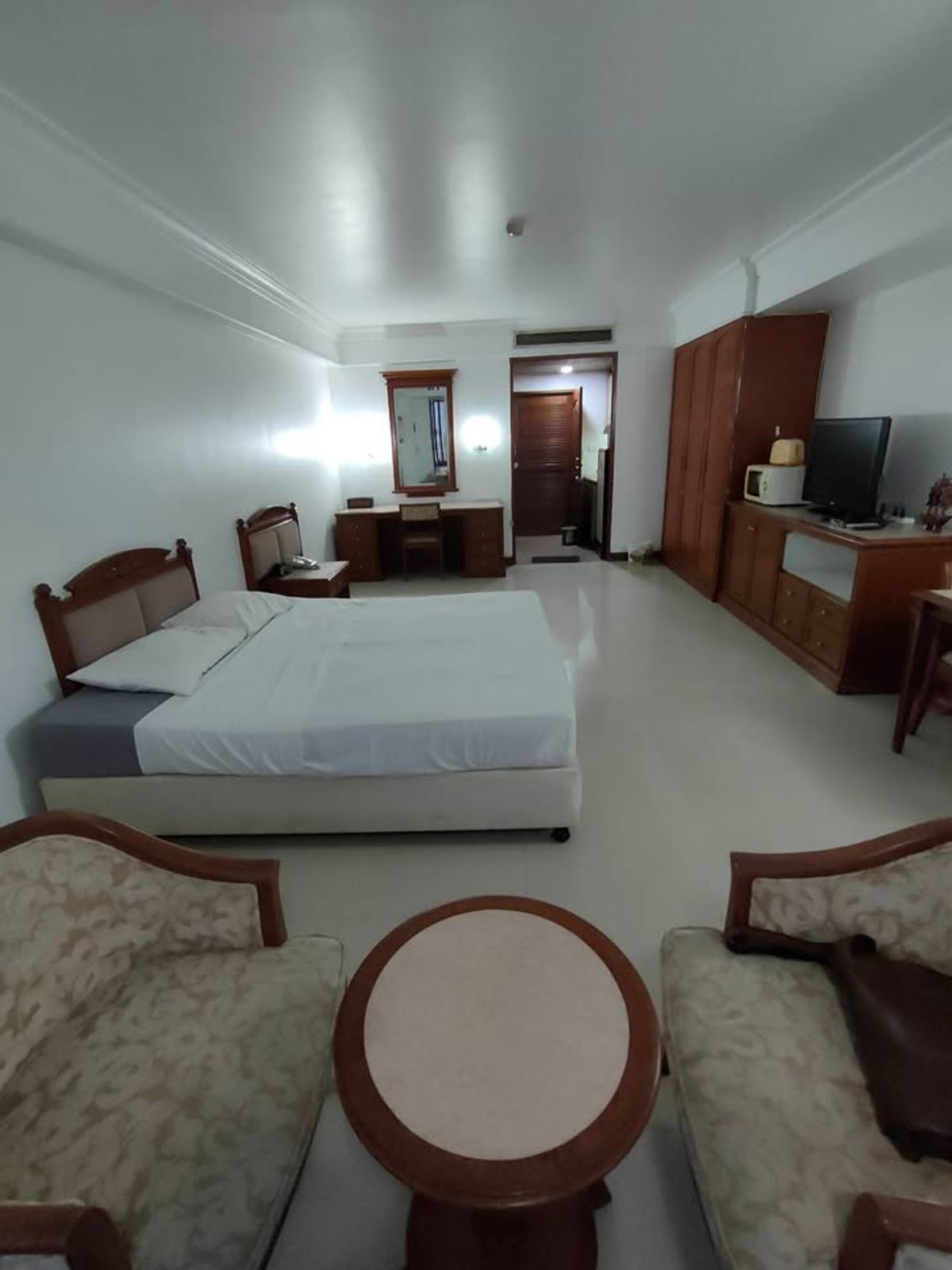 For SaleCondoYaowarat, Banglamphu : Condo for sale, Chula Dis River Mansion next to the Chao Phraya River, a large room, 9th floor, good location (S4894)