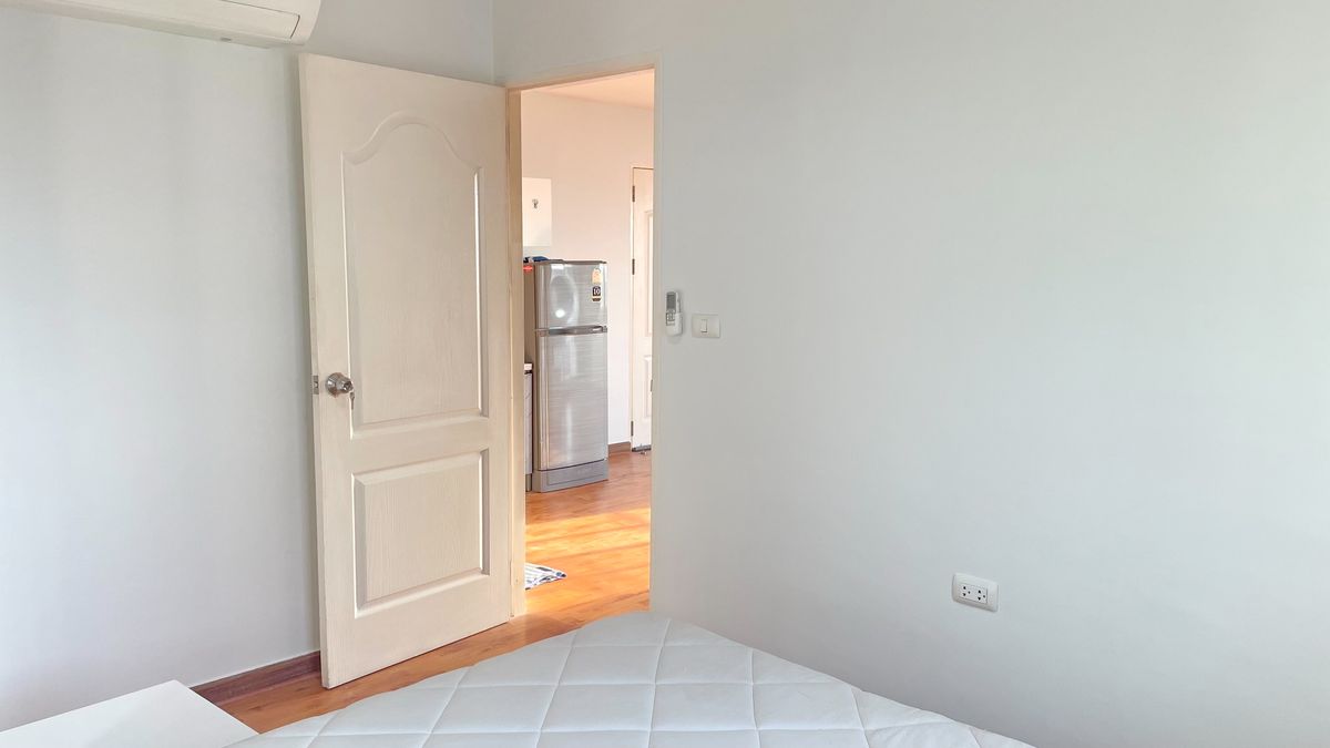 For SaleCondoMahachai Samut Sakhon : Sell ​​Tulips, Om Noi, 2 bedrooms, cheapest, buy investment or Can borrow money left