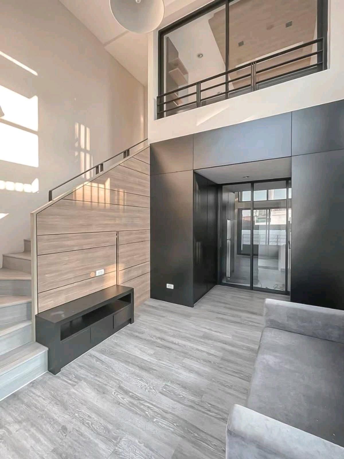 For RentCondoRatchadapisek, Huaikwang, Suttisan : Rent L Lofe Ratchada 19 Duplex Room
