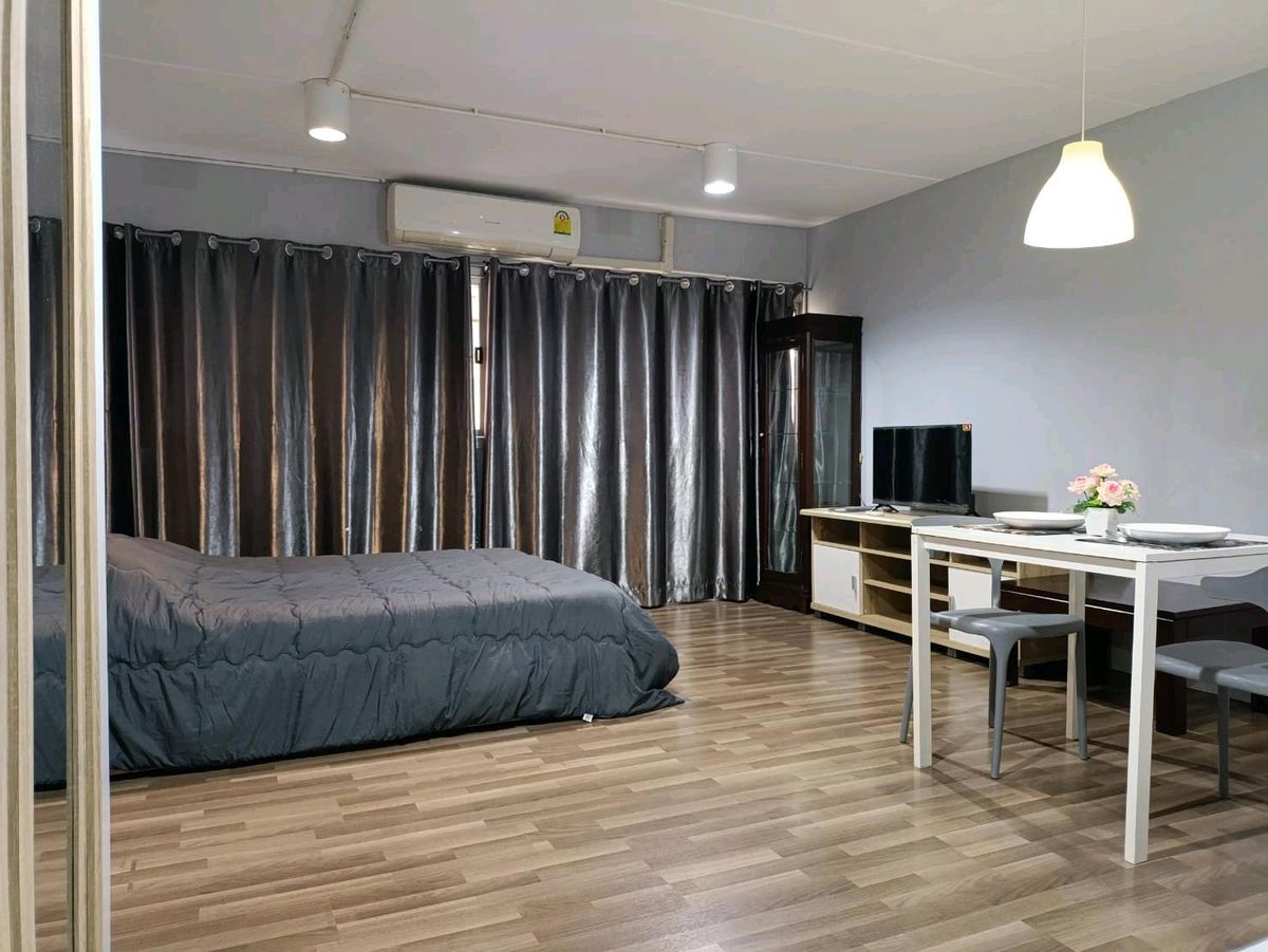 ให้เช่าคอนโดแจ้งวัฒนะ เมืองทอง : C4 ชั้น 7 ติดลิฟท์ ราคาไม่แรง รีบจองงงใกล้คอสโม