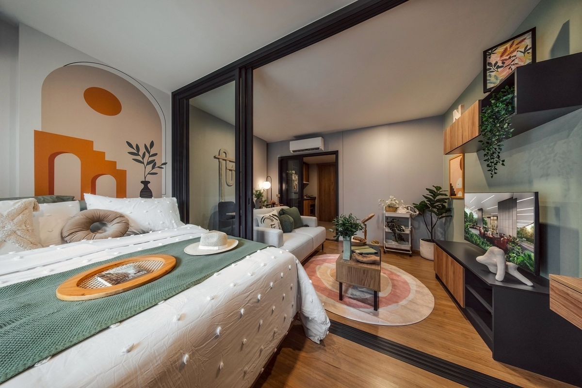 For SaleCondoLadprao, Central Ladprao : The LINE VIBE Condo for new generations and workers who want convenience Type 1Bed/1Bath 32 sq.m. at 3.89 million baht.
