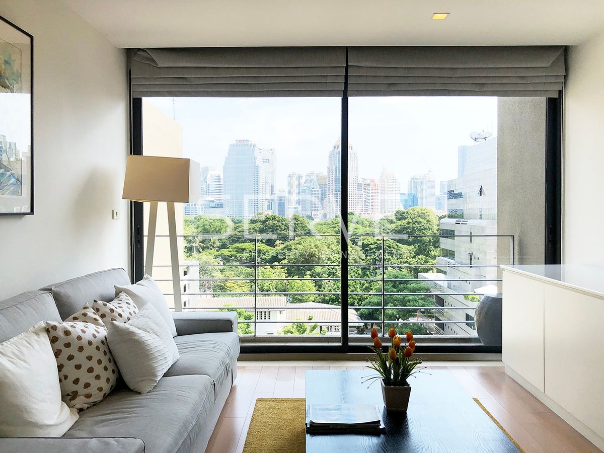 For RentCondoWitthayu, Chidlom, Langsuan, Ploenchit : 🔥30K🔥- Nice Room 1 Bed with Bathtub Lumpini Park View Good Location BTS Ratchadamri 700 m. & MRT Si Lom at Noble Ambience Sarasin Condo / For Rent