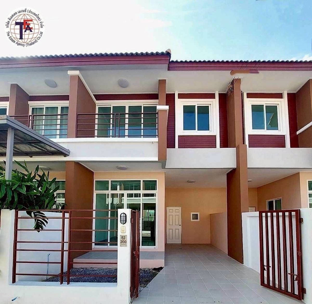 ขายทาวน์โฮมปทุมธานี รังสิต ธรรมศาสตร์ : ขายโครงการบ้านมือหนึ่ง หมู่บ้านพนาสนธิ์วิลล่า ลำลูกกาคลอง4 ลาดสวาย-ถนนลำลูกกา-ถนนพหลโยธิน-ถนนรังสิต-นครนายก-ถนนกาญจนาภิเษก บางนา-บางปะอิน-มอเตอร์เวย์-รถไฟฟ้าสายสีเขียว (สถานีคูคต)