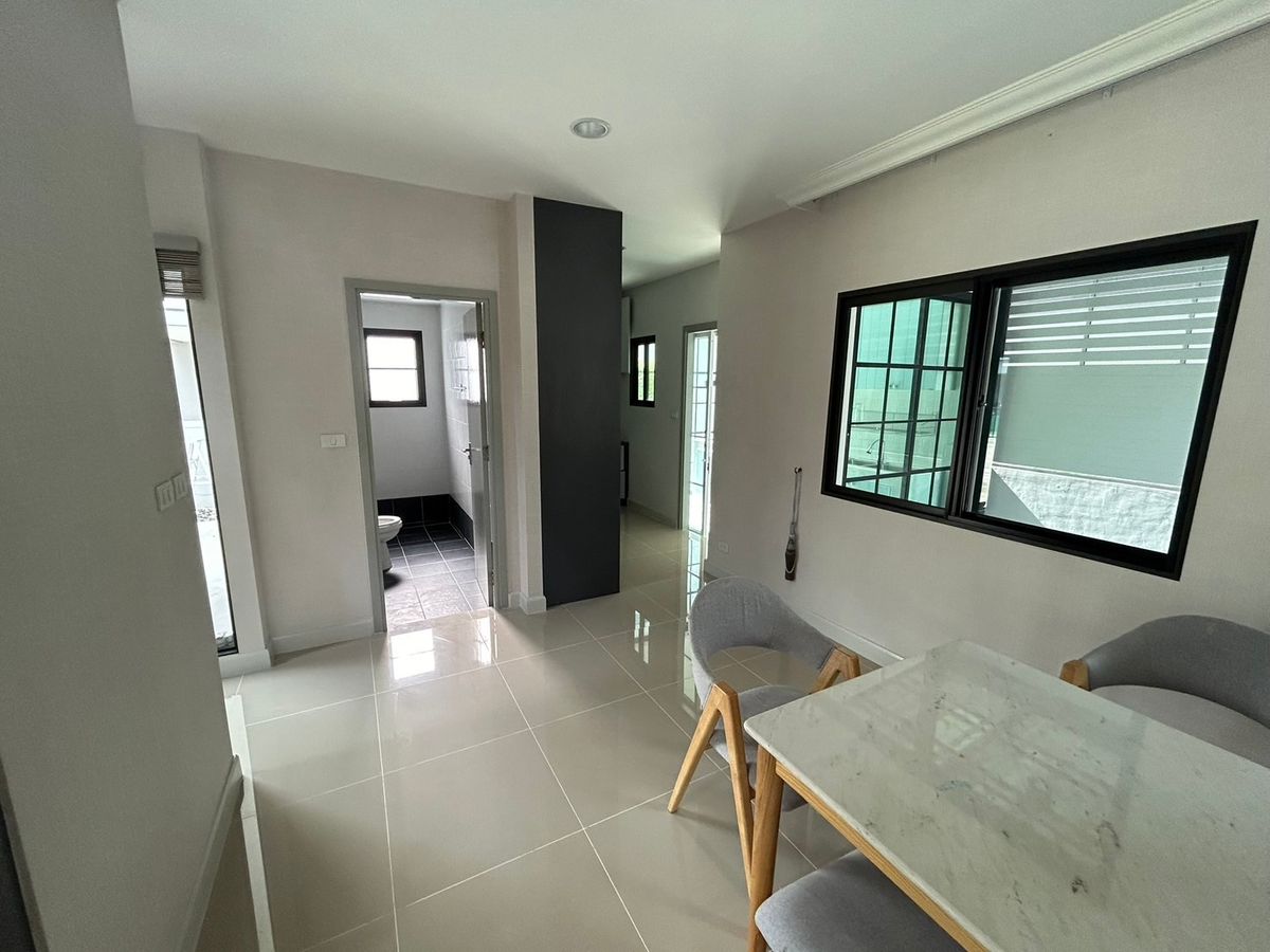 For SaleHousePhutthamonthon, Salaya : Pep Pinklao - Salaya / 4 Bedrooms (Sale), Pave Pinklao - Salaya / 4 Bedrooms (For Sale) BALL096