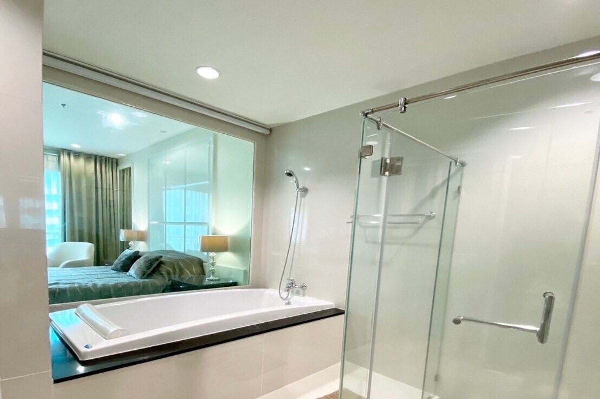 ขายคอนโดวิทยุ ชิดลม หลังสวน : 🔥 ขายพร้อมผู้เช่า !!🔥 Code C20230101710..........The Address Chidlom, 1 ห้องนอน, 1 ห้องน้ำ, ทำเลดี, แต่งครบ, ราคาพิเศษ!!📣📣